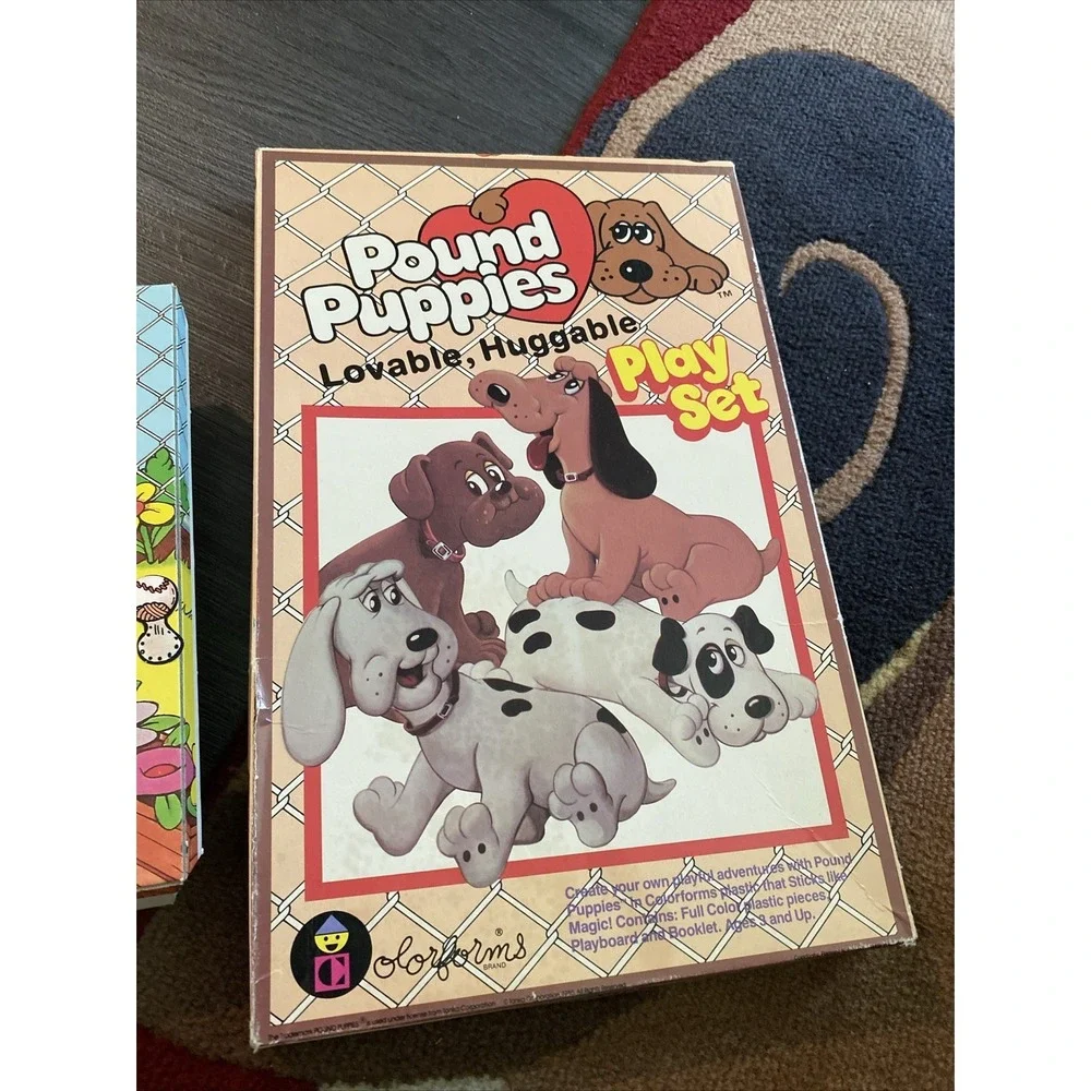 Pound Puppies vintage Colorforms play set 1985 With Original Box